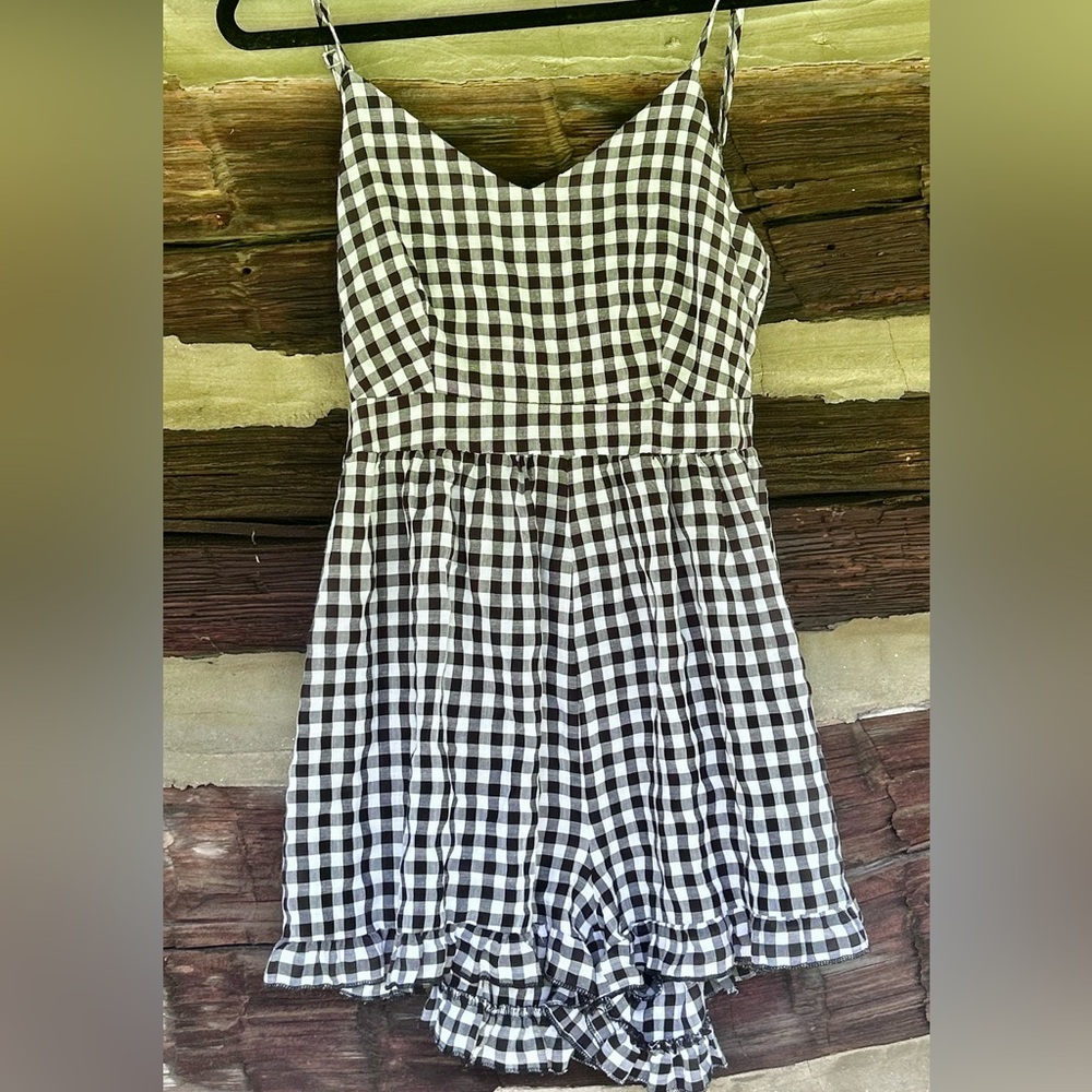 Black and White Checkered shorts jumpsuit!